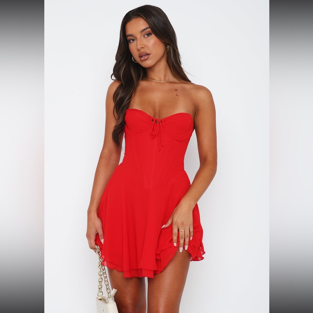 White Fox Boutique: Push The Feeling Mini Dress Red Size Small